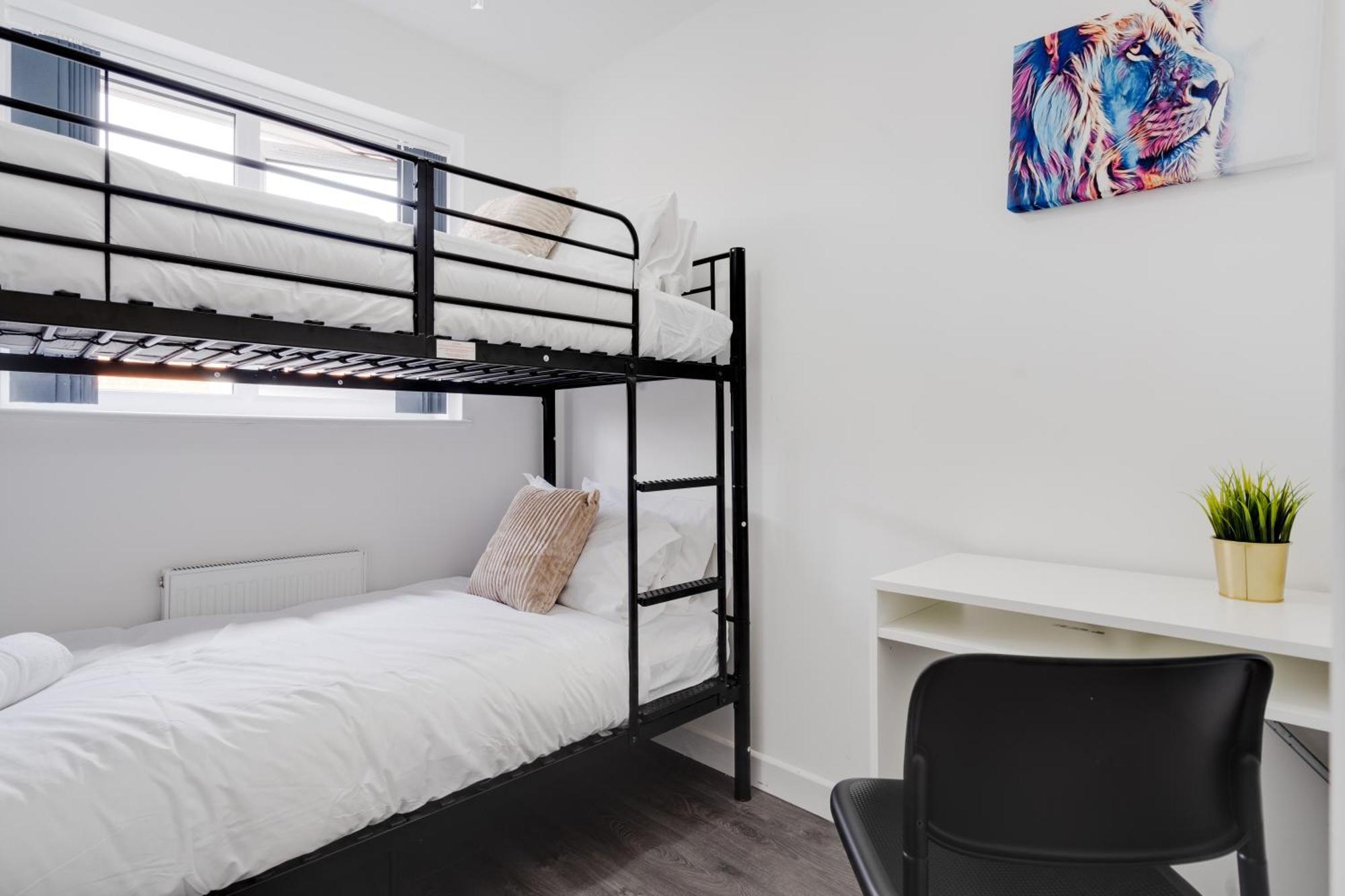 Holiday home Dazzling & Modern 4bd - Coop Live - Etihad - Parking