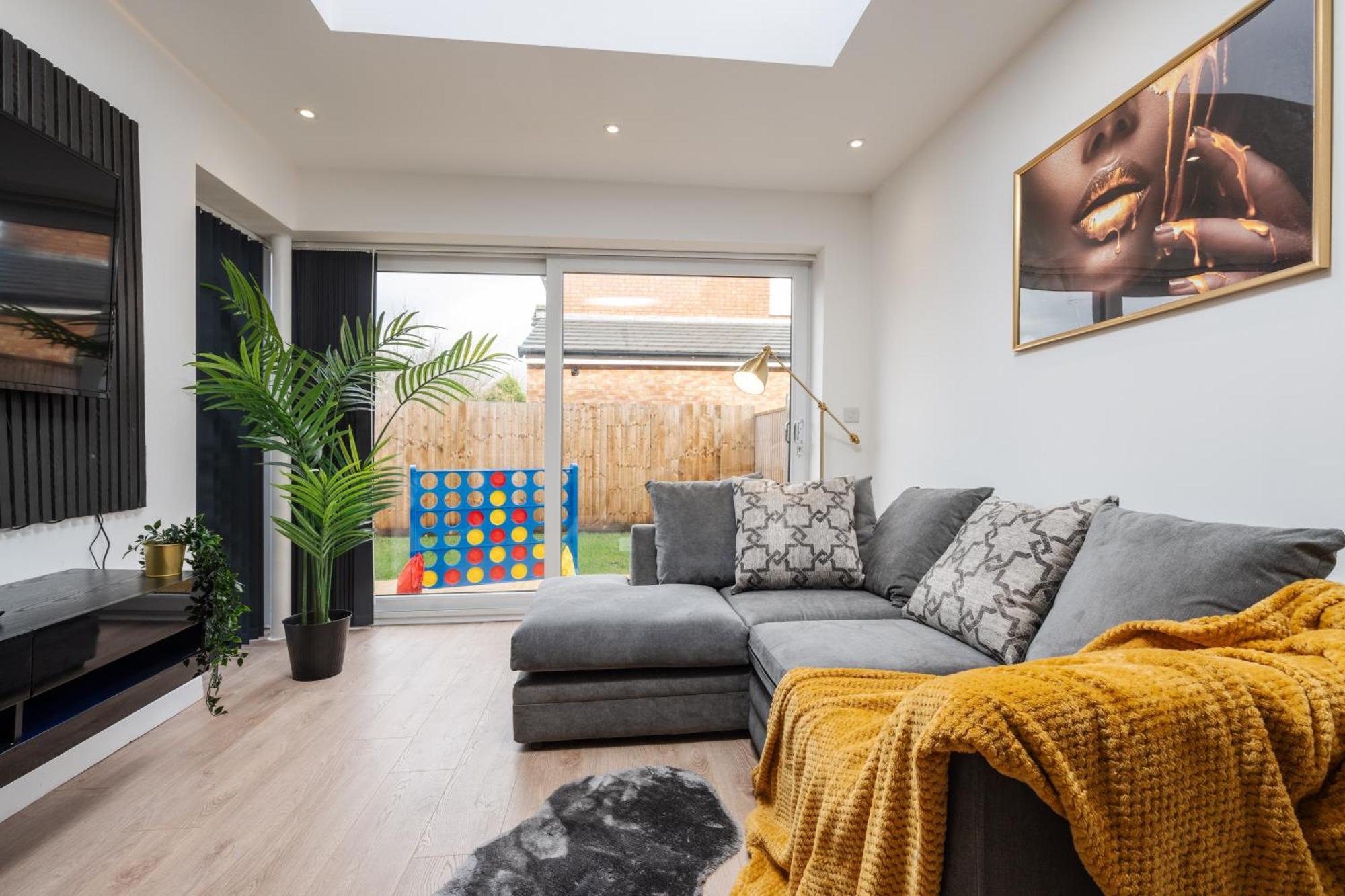 Dazzling & Modern 4bd - Coop Live - Etihad - Parking * Manchester